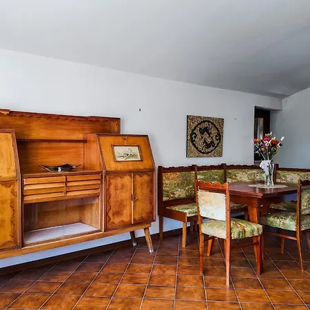 Hostmate - Residence Cardinal Del Monte- View