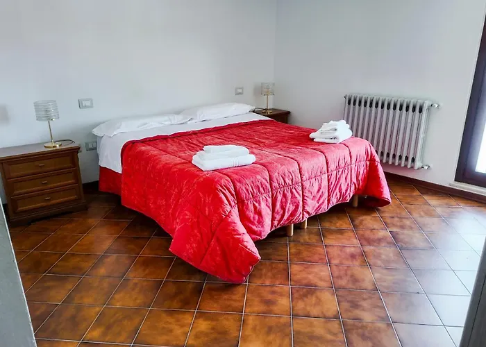 Lejlighed Hostmate - Cardinal Del Monte - 4 *