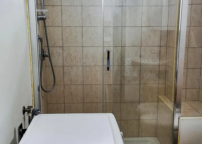 Hostmate - Cardinal Del Monte - 4 Apartment